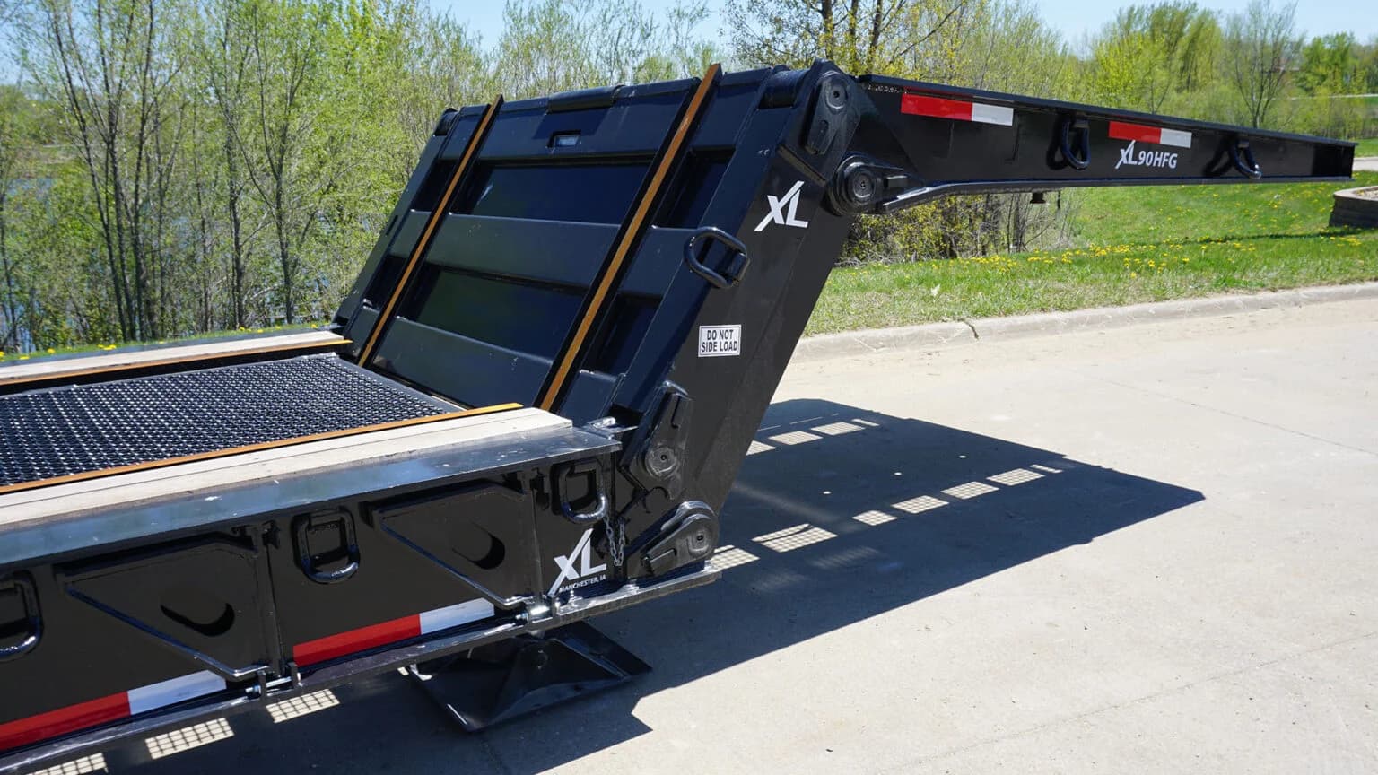 xl-100-hfg-folded-neck-side
