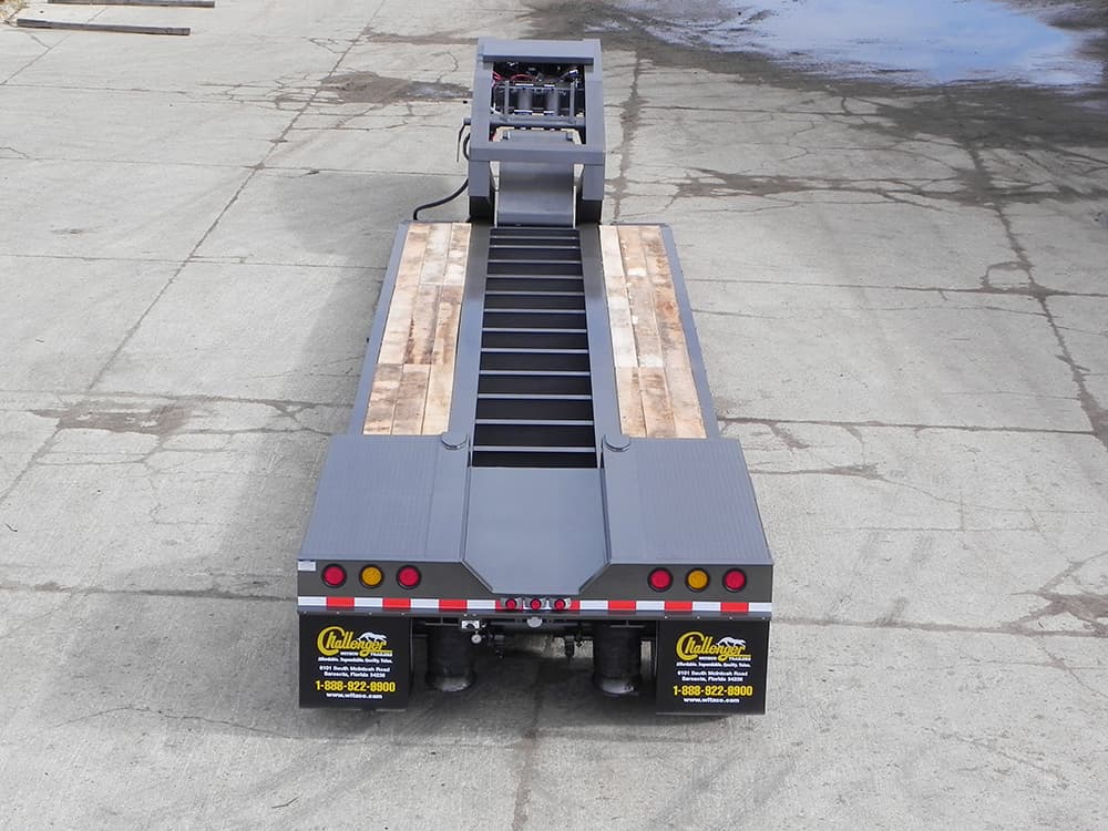 NGB-35 • 35 Ton Non-Ground Bearing, Removable Gooseneck trailer