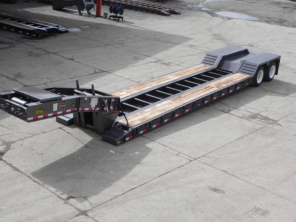 NGB-35 • 35 Ton Non-Ground Bearing, Removable Gooseneck trailer