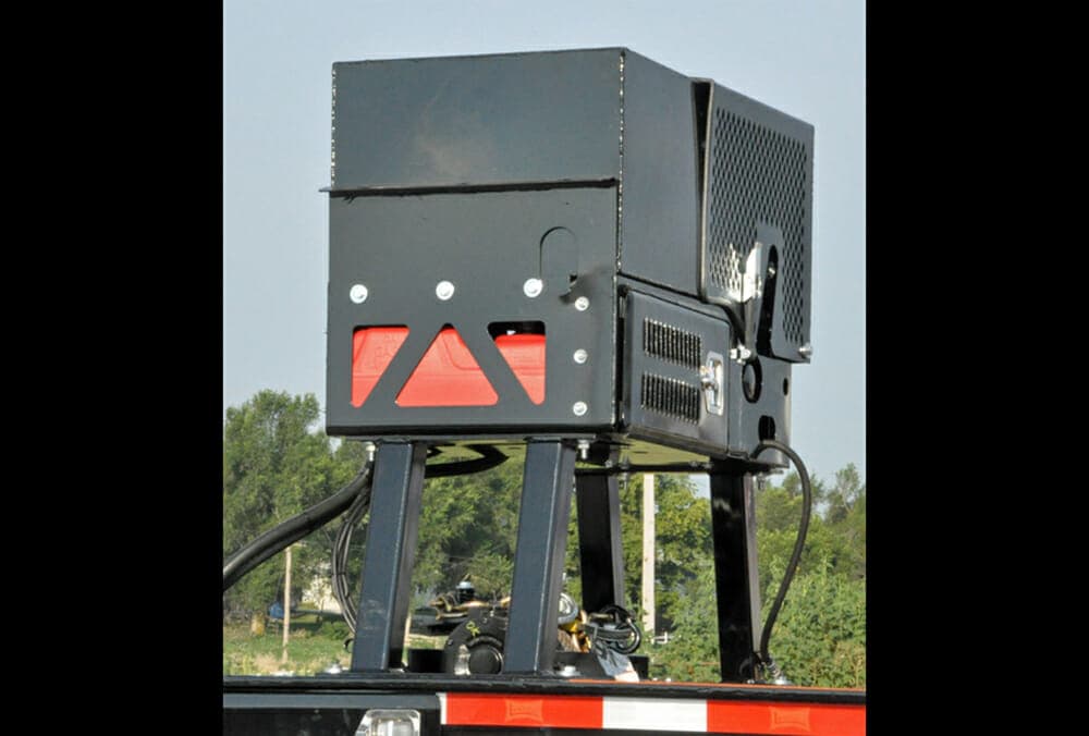 950 Traveling Tail Trailer trailer