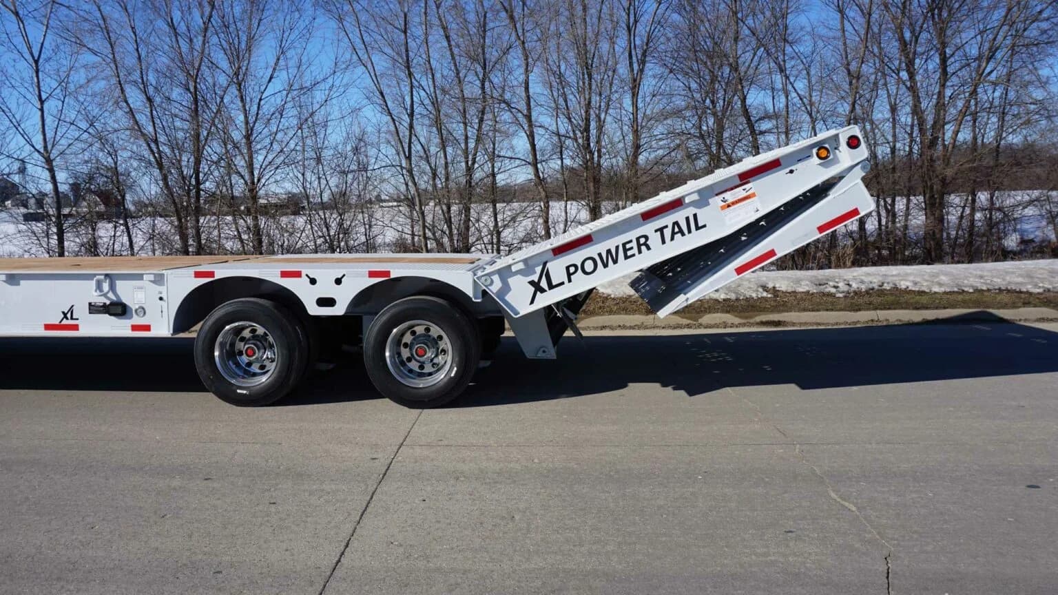 DSC00357-power-tail-trailer