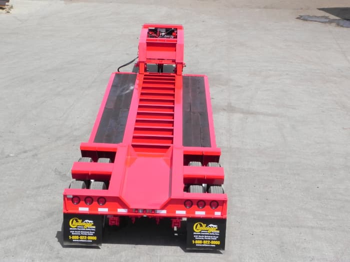 RG-35 • 35 Ton Removable Gooseneck Series trailer