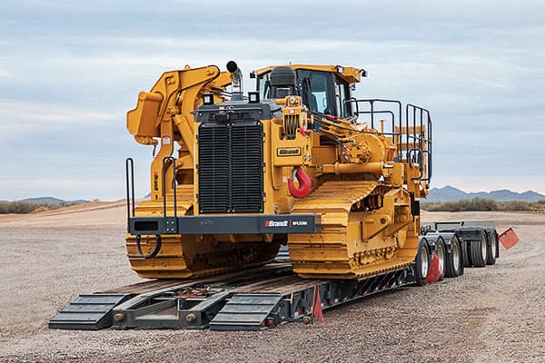 Brandt H650 Square Tail trailer