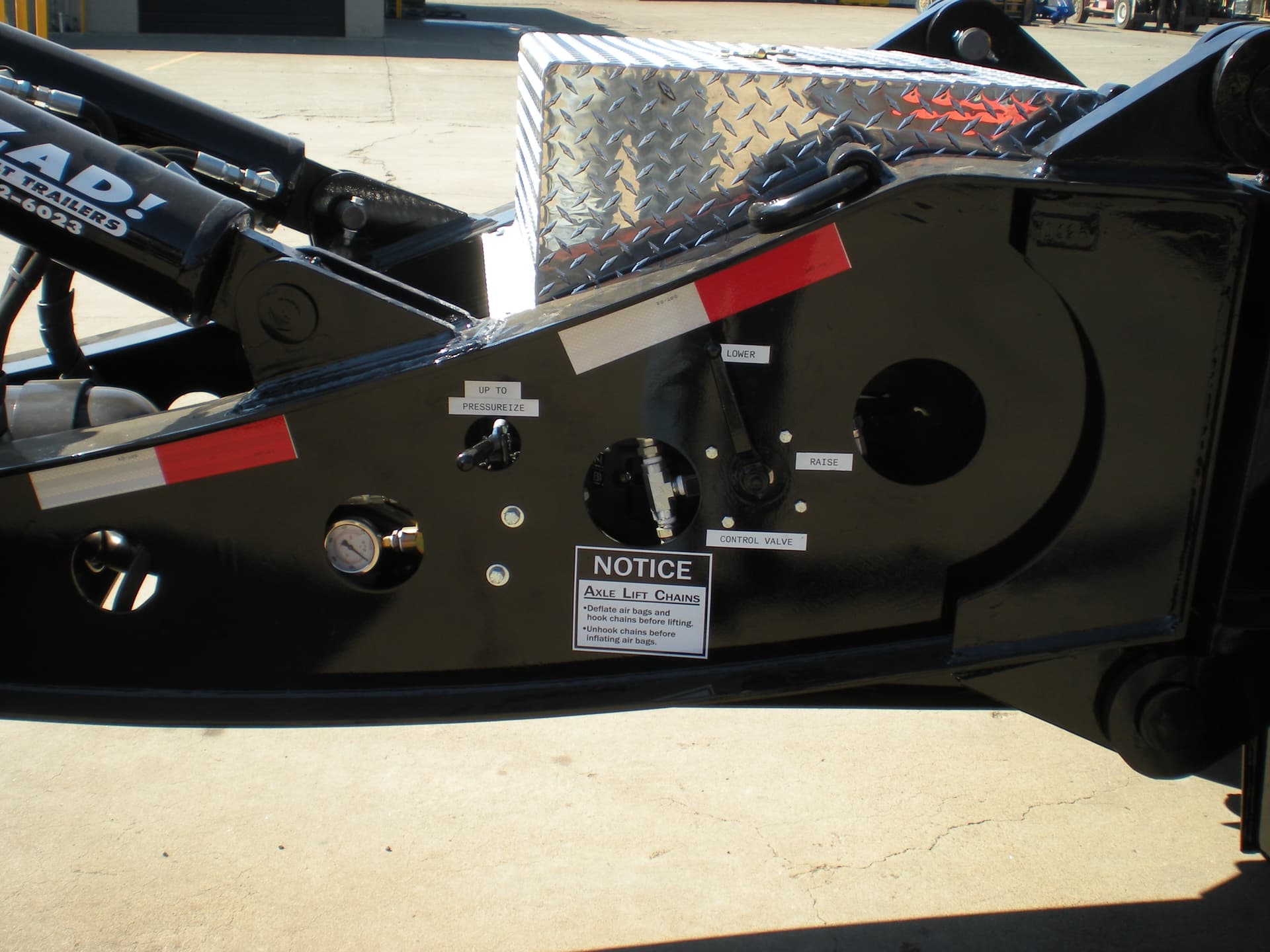 Cozad 55 Ton Hydra-Neck with Single Axle Booster