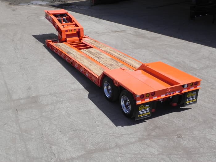 NGB-40 • 40 Ton Non-Ground Bearing, Removable Gooseneck trailer