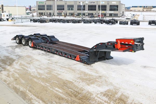 Brandt H550 Beavertail trailer